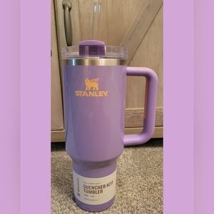 BRAND NEW! Stanley Periwinkle Shimmer Insulated Water Bottle Dining Essential